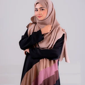 Amber Glow Abaya – Elegant Modest Wear for Women